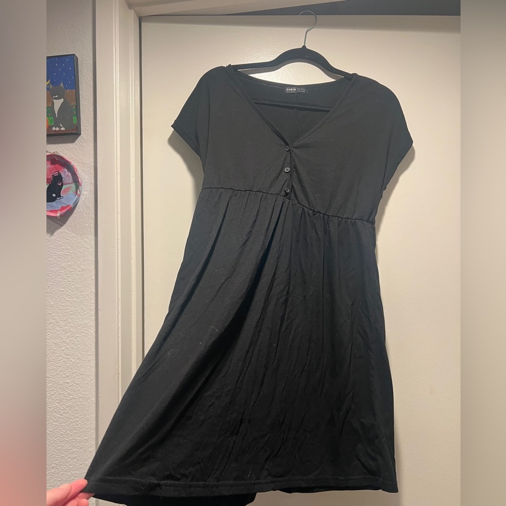SHEIN Black Buttoned Dress